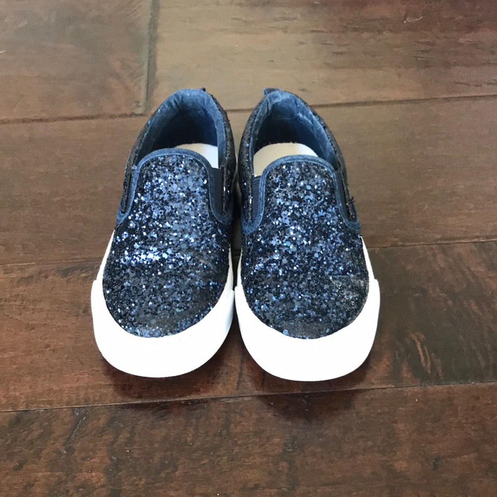Gap kids slip on sneakers
